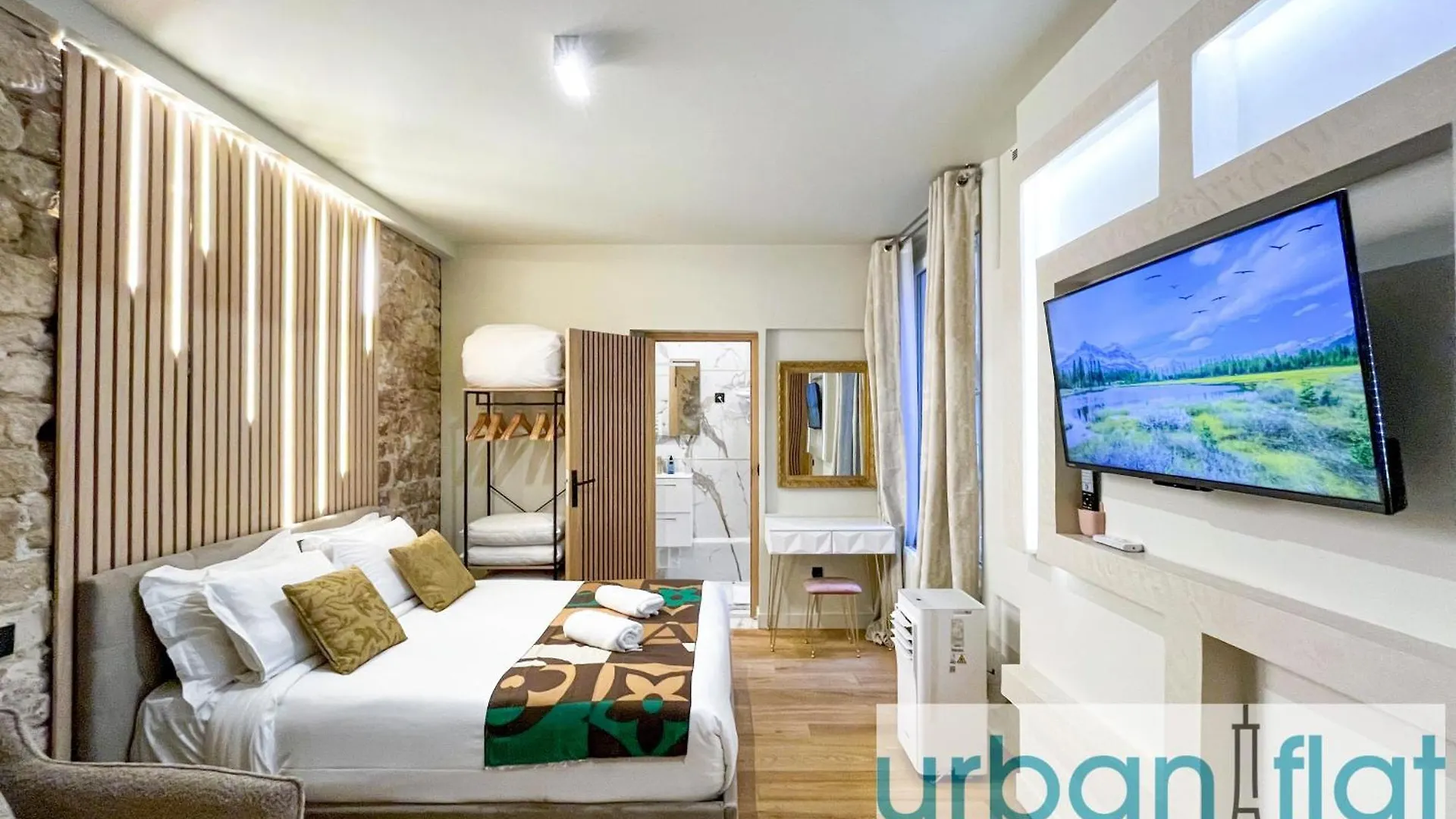 Urban Flat - 196 Saint Honore Paris 0*,  Frankreich