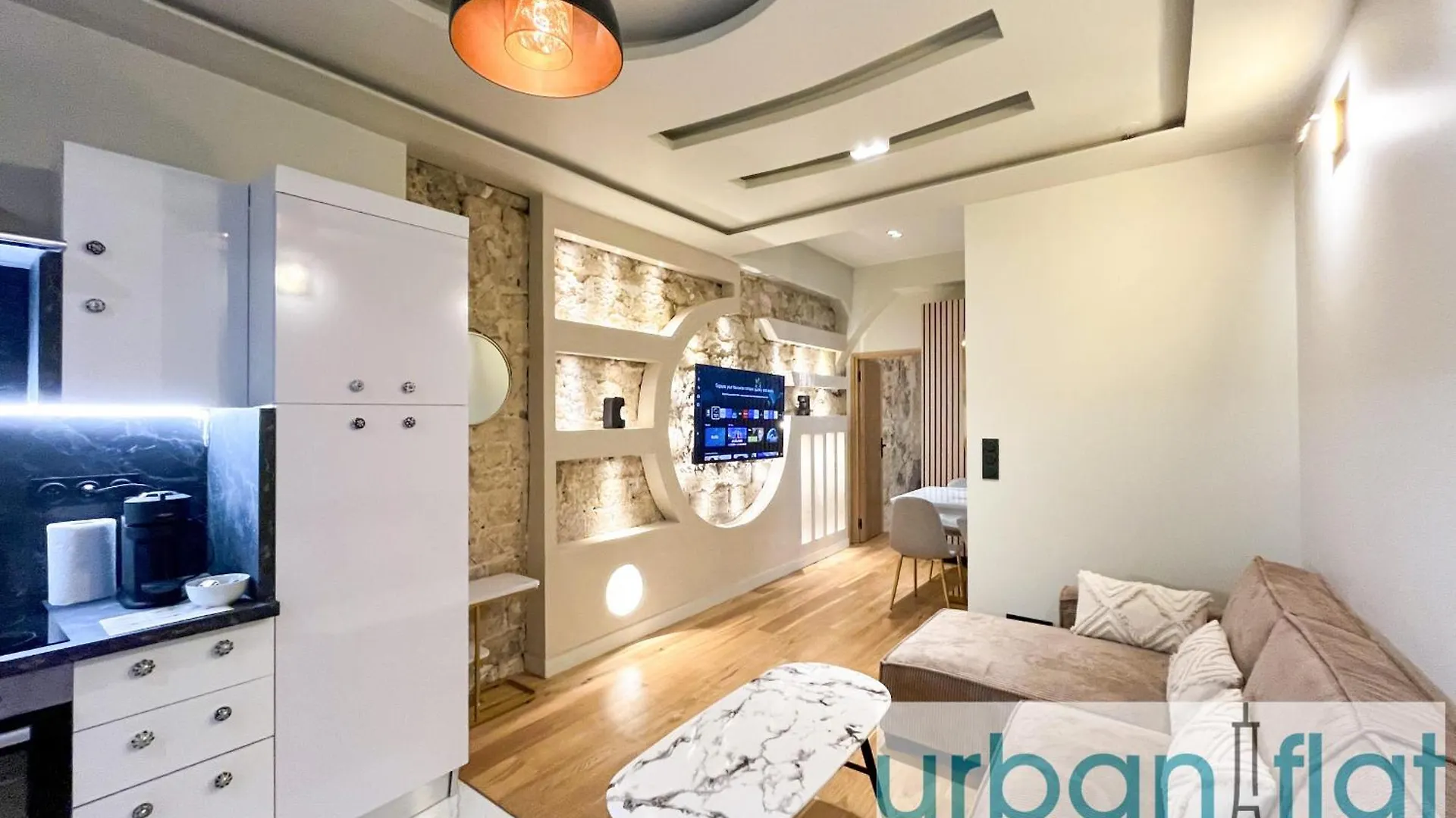 Urban Flat - 196 Saint Honore Paris